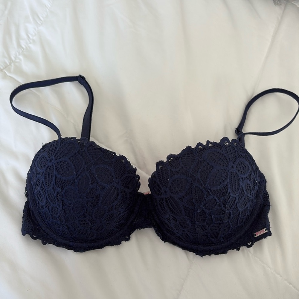 PINK bra